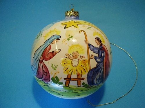 Artistic italian pottery of Albisola - Majolica decorated with Nativity.